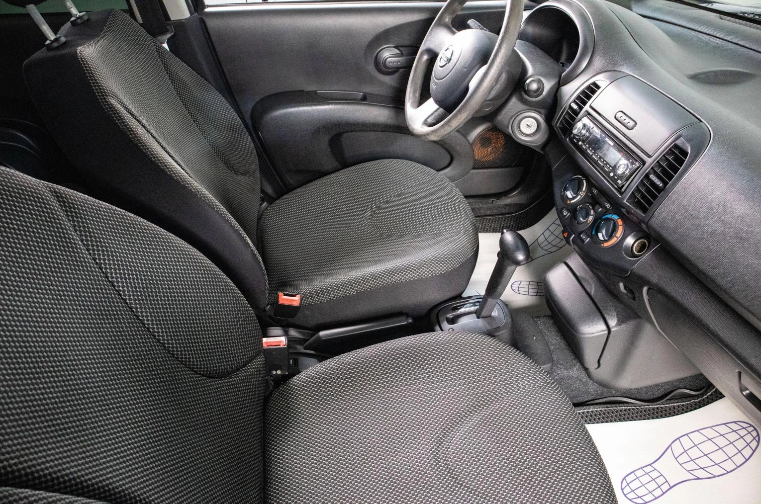 Nissan Micra 9 из 16