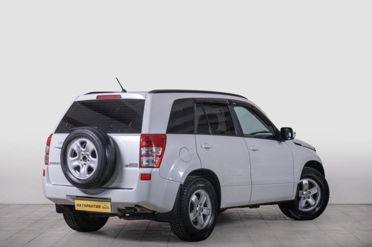 Suzuki Grand Vitara 6 из 6