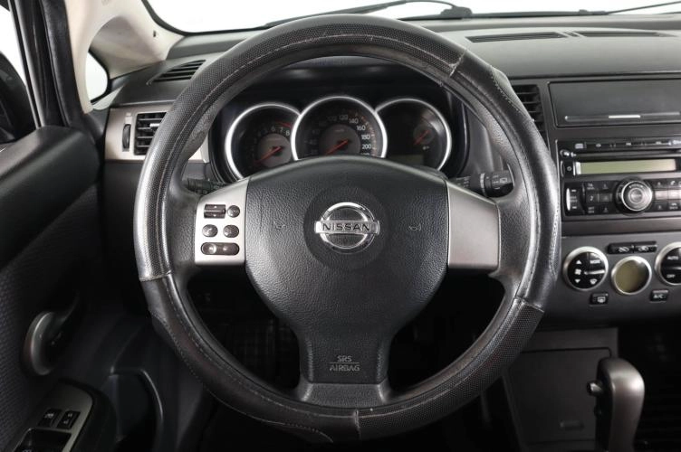 Nissan Tiida 15 из 20
