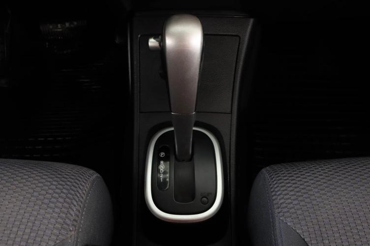 Nissan Tiida 17 из 20
