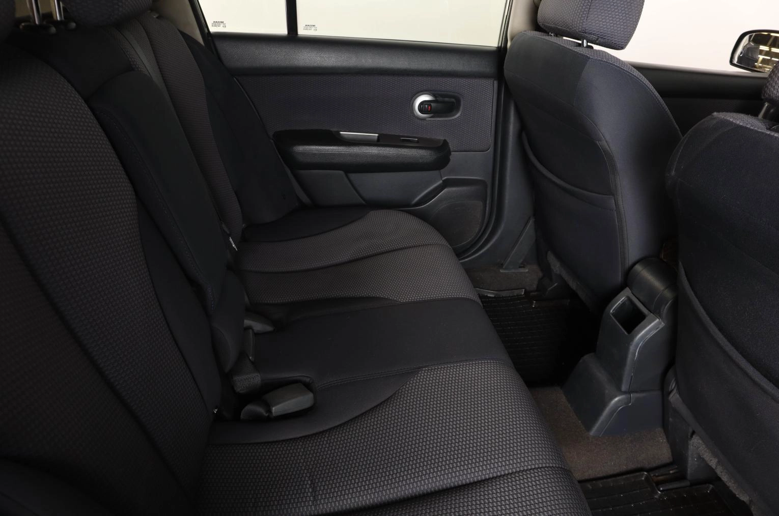 Nissan Tiida 10 из 20