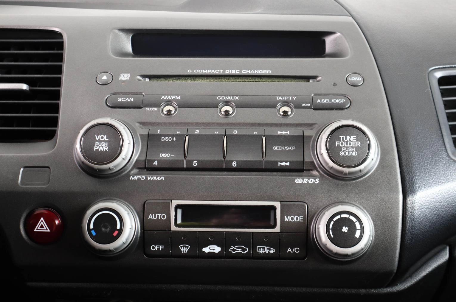 Honda Civic 18 из 23