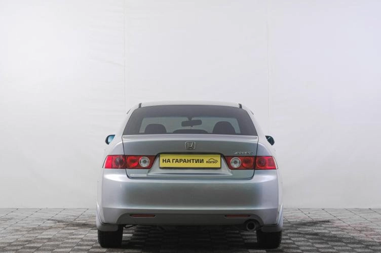 Honda Accord 5 из 6