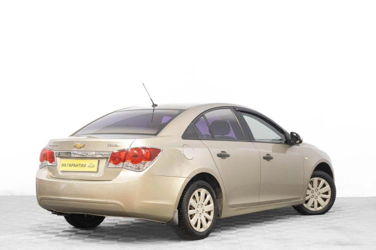 Chevrolet Cruze 4 из 5