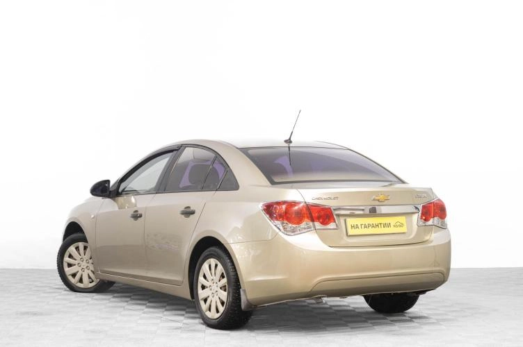 Chevrolet Cruze 6 из 6