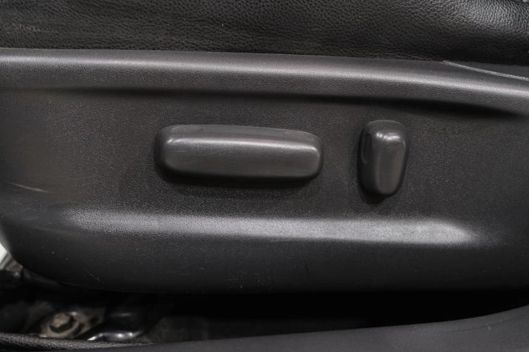 Toyota Camry 3 из 5