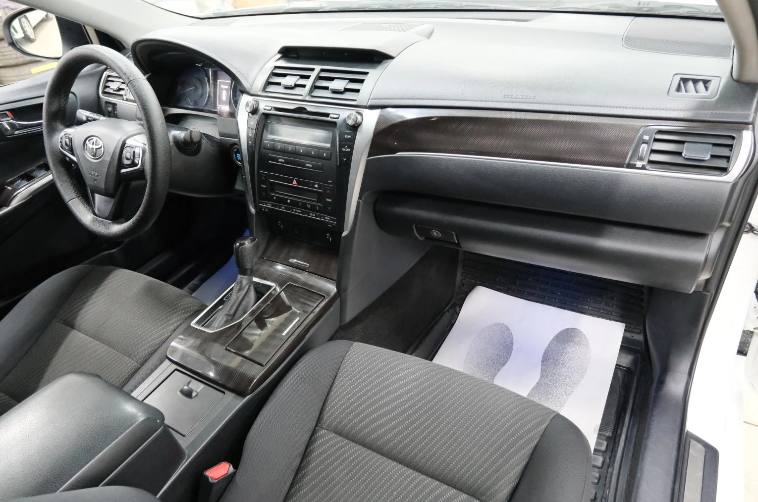 Toyota Camry 20 из 24