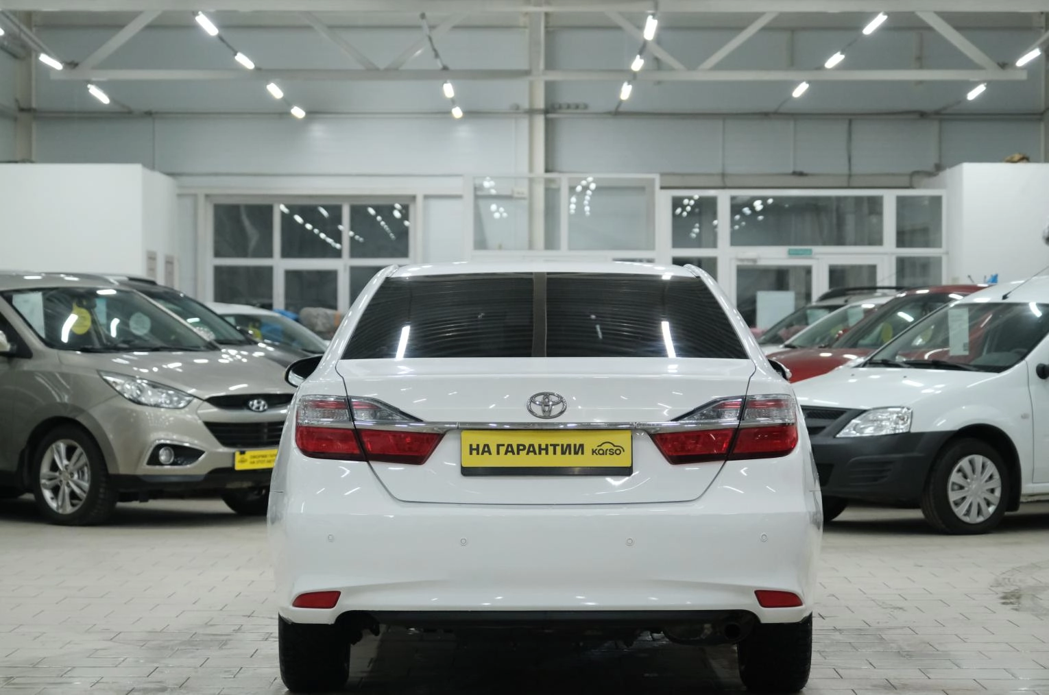 Toyota Camry 5 из 24