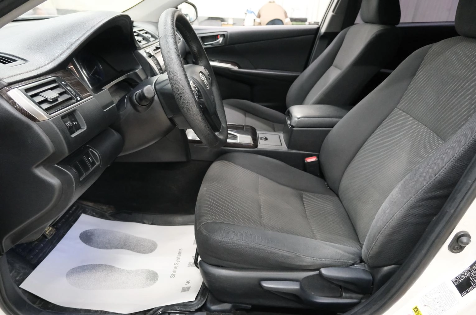 Toyota Camry 7 из 24