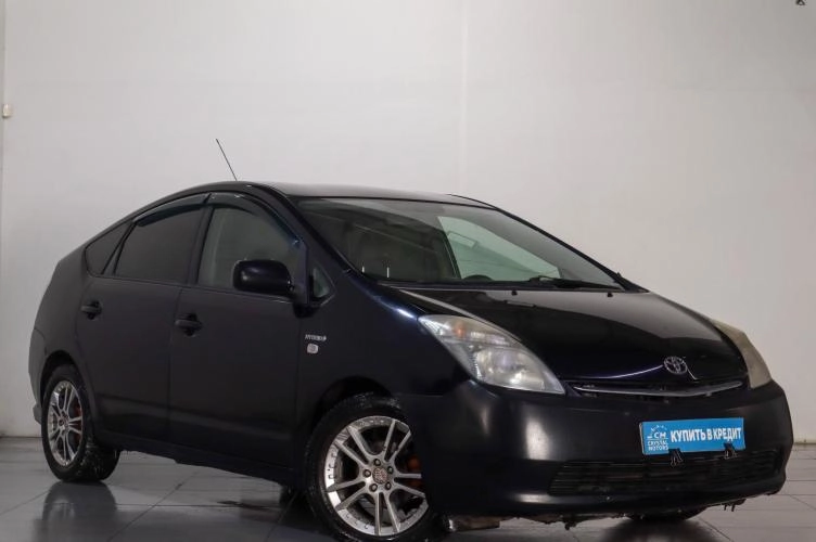 Toyota Prius 1 из 5