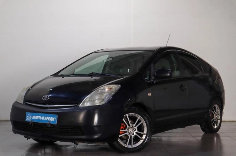 Toyota Prius 3 из 5
