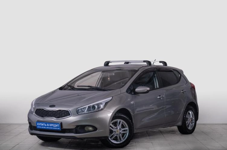 KIA cee'd 2 из 6