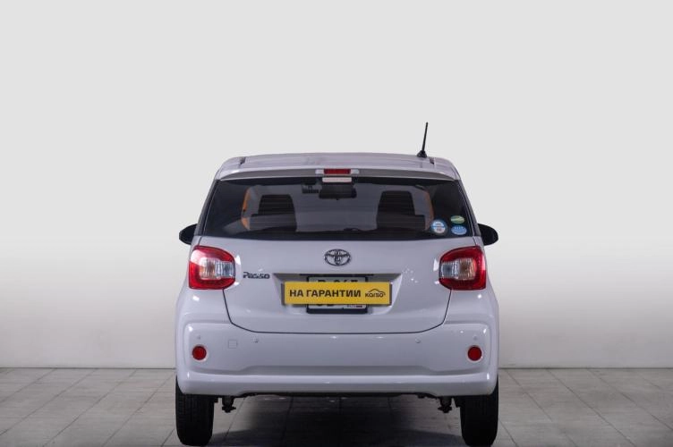 Toyota Passo 4 из 6