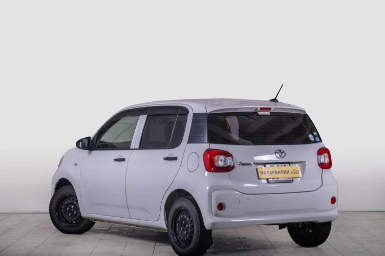Toyota Passo 5 из 6