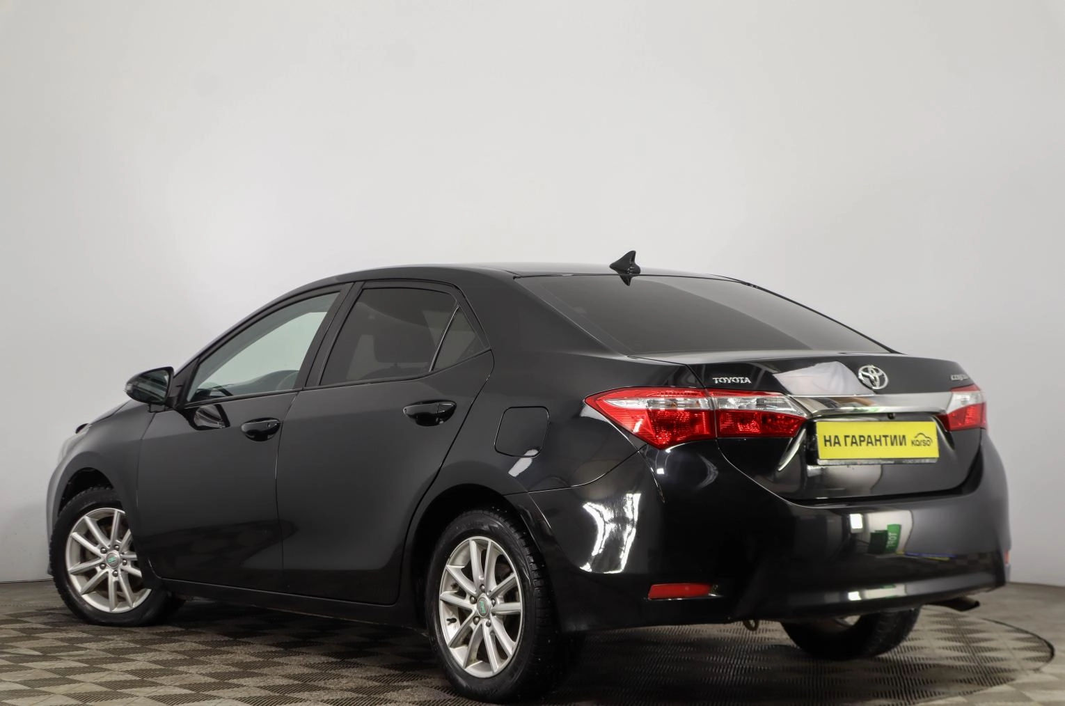 Toyota Corolla 6 из 20