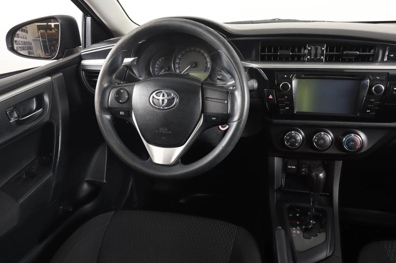 Toyota Corolla 11 из 20