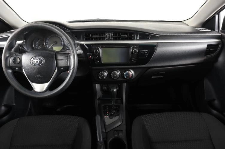 Toyota Corolla 12 из 20