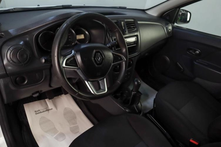 Renault Logan 7 из 14