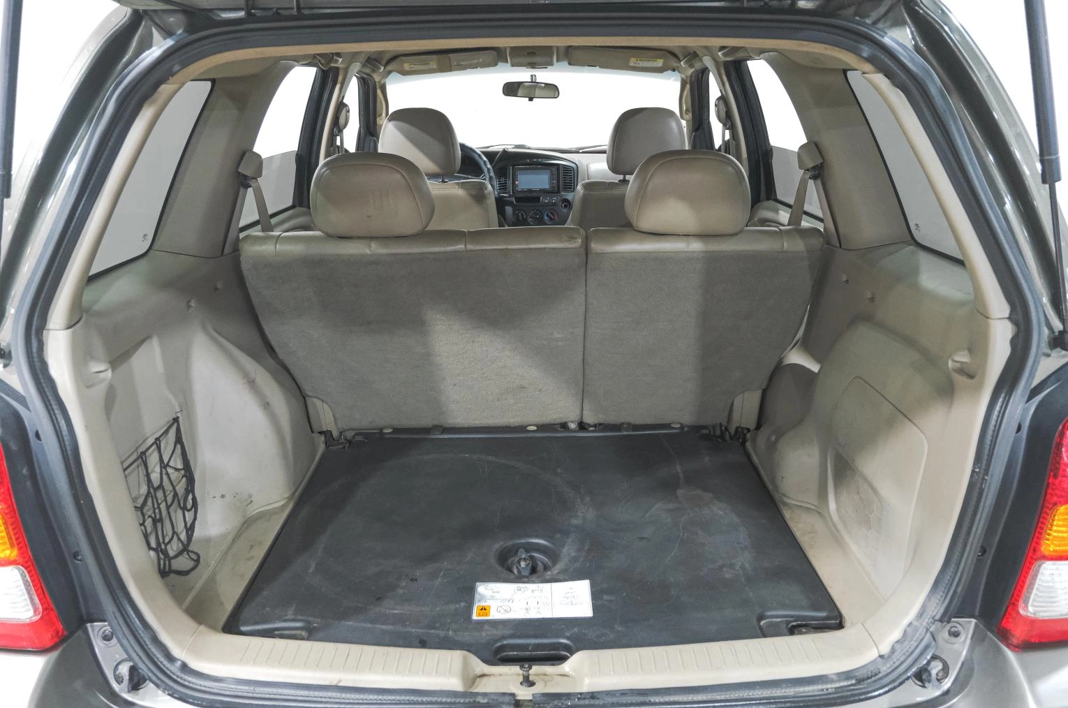 Mazda Tribute 24 из 24