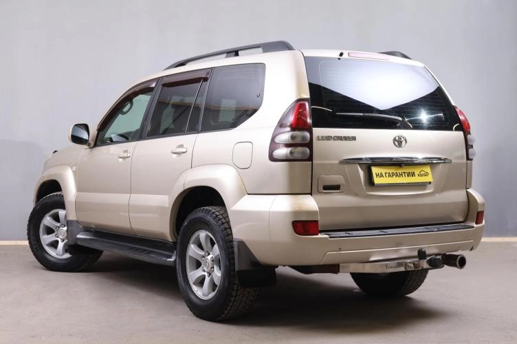 Toyota Land Cruiser Prado 6 из 6