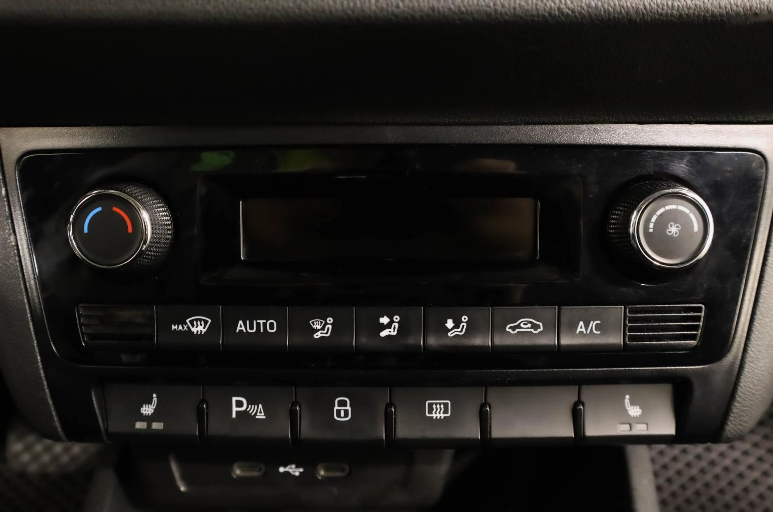 Volkswagen Polo 18 из 22