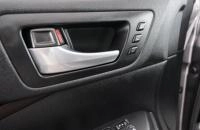 Toyota Highlander 22 из 27