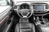 Toyota Highlander 14 из 27