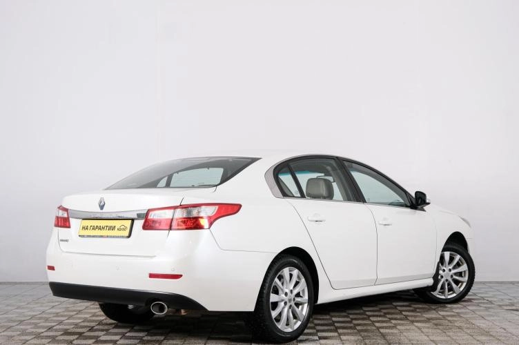 Renault Latitude 5 из 6