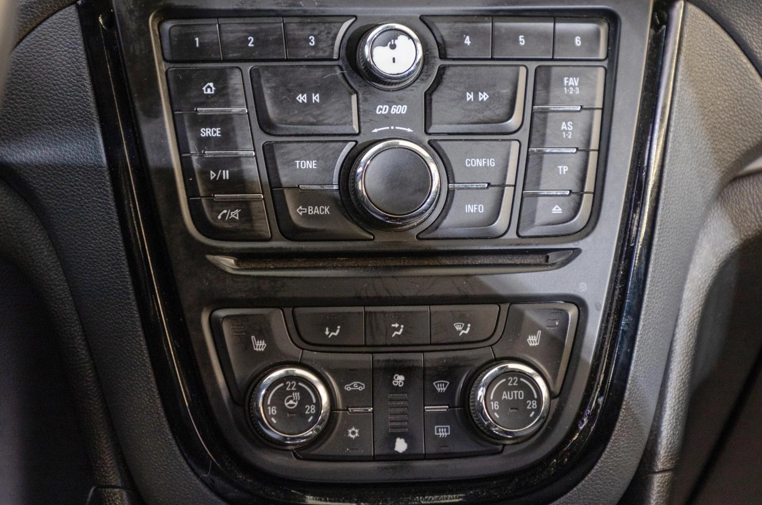 Opel Mokka 14 из 19