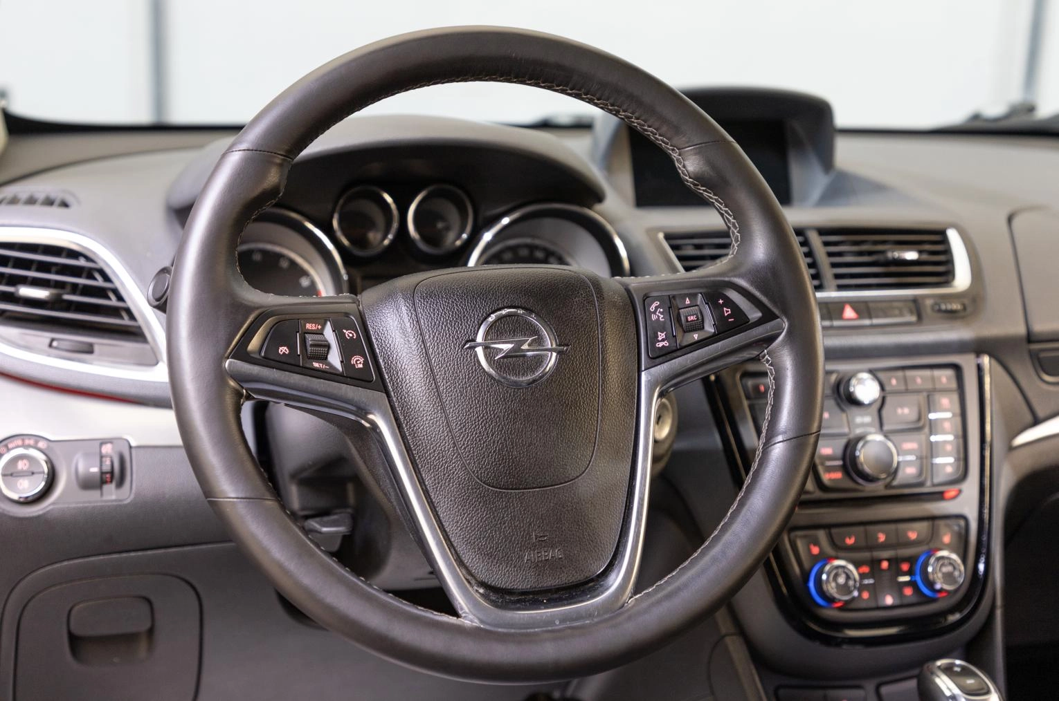 Opel Mokka 9 из 19