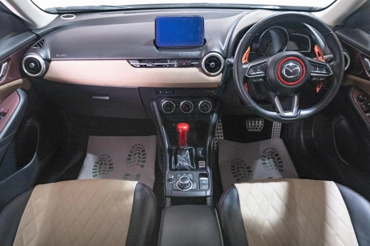 Mazda CX-3 9 из 24