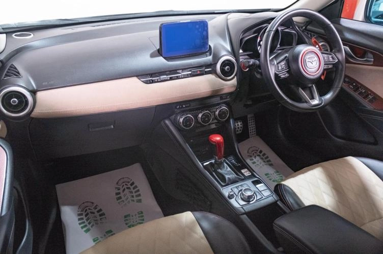 Mazda CX-3 20 из 24