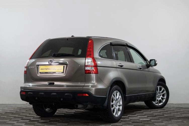 Honda CR-V 6 из 6