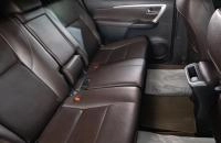 Toyota Fortuner 18 из 21