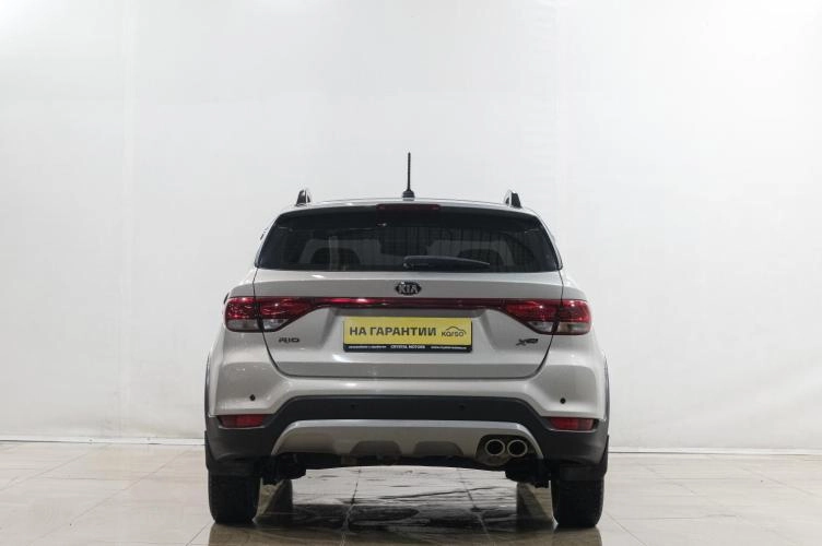 KIA Rio X-Line 5 из 6