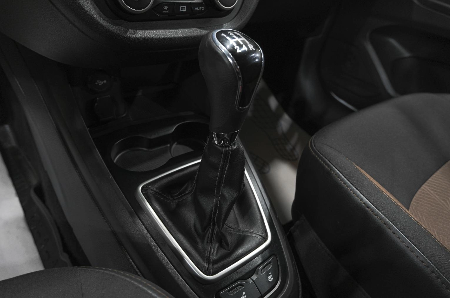 ВАЗ (LADA) Vesta 19 из 26