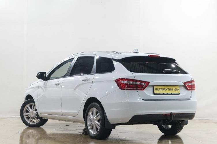 ВАЗ (LADA) Vesta 4 из 6