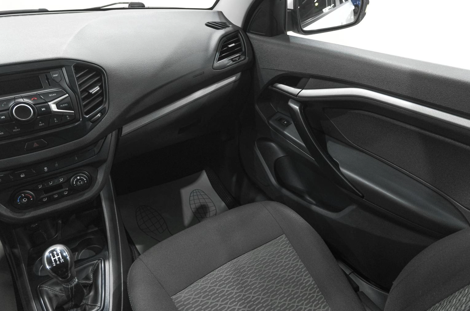 ВАЗ (LADA) Vesta 16 из 26