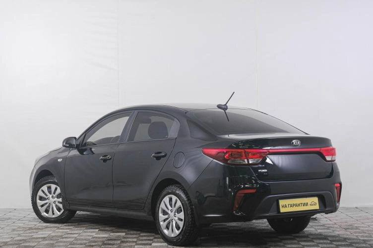 KIA Rio 4 из 5