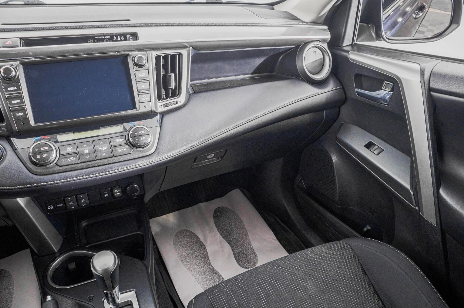 Toyota RAV4 26 из 30