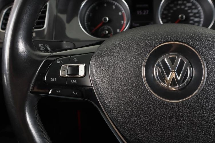 Volkswagen Golf 16 из 22