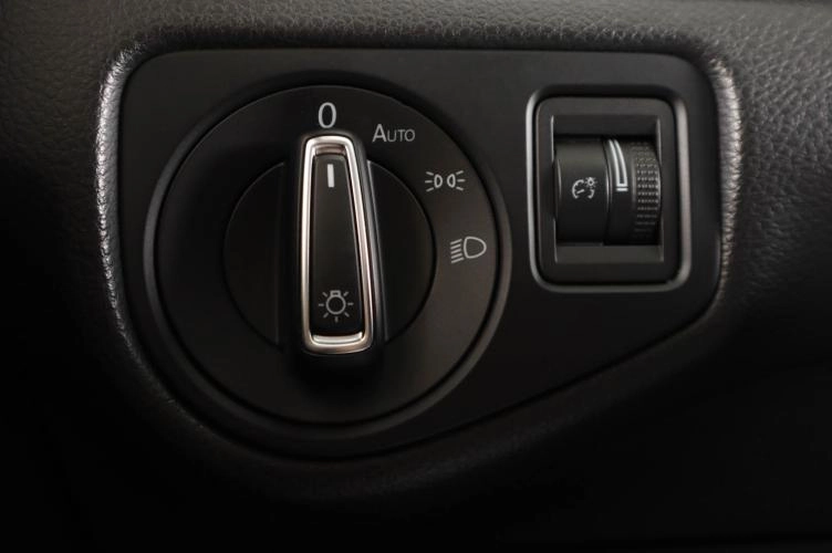 Volkswagen Golf 20 из 22