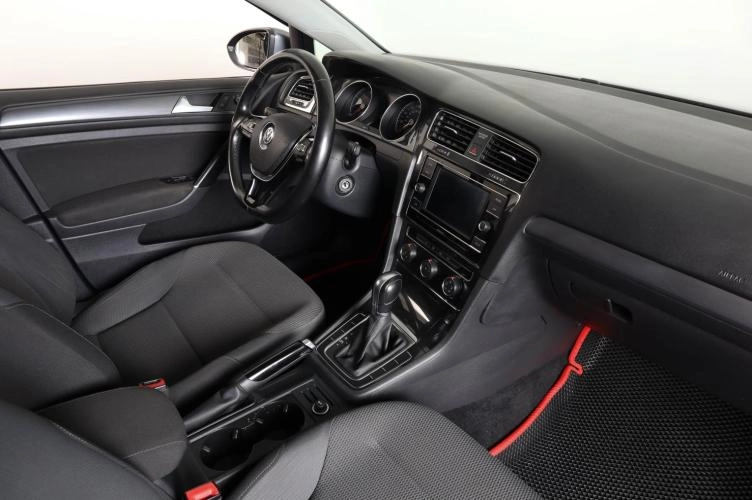 Volkswagen Golf 11 из 22