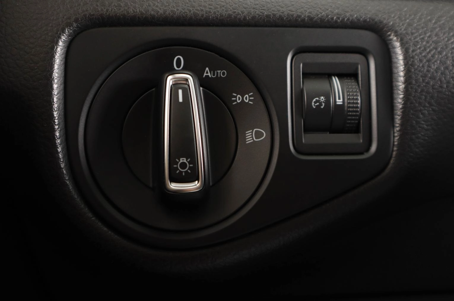 Volkswagen Golf 20 из 22