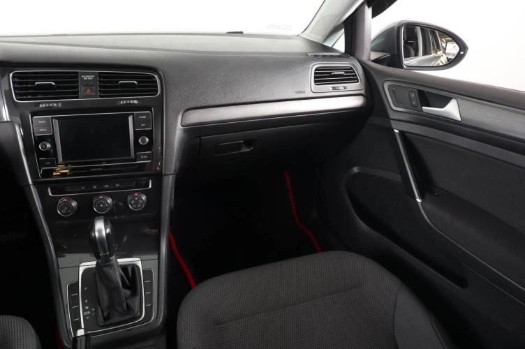 Volkswagen Golf 14 из 22