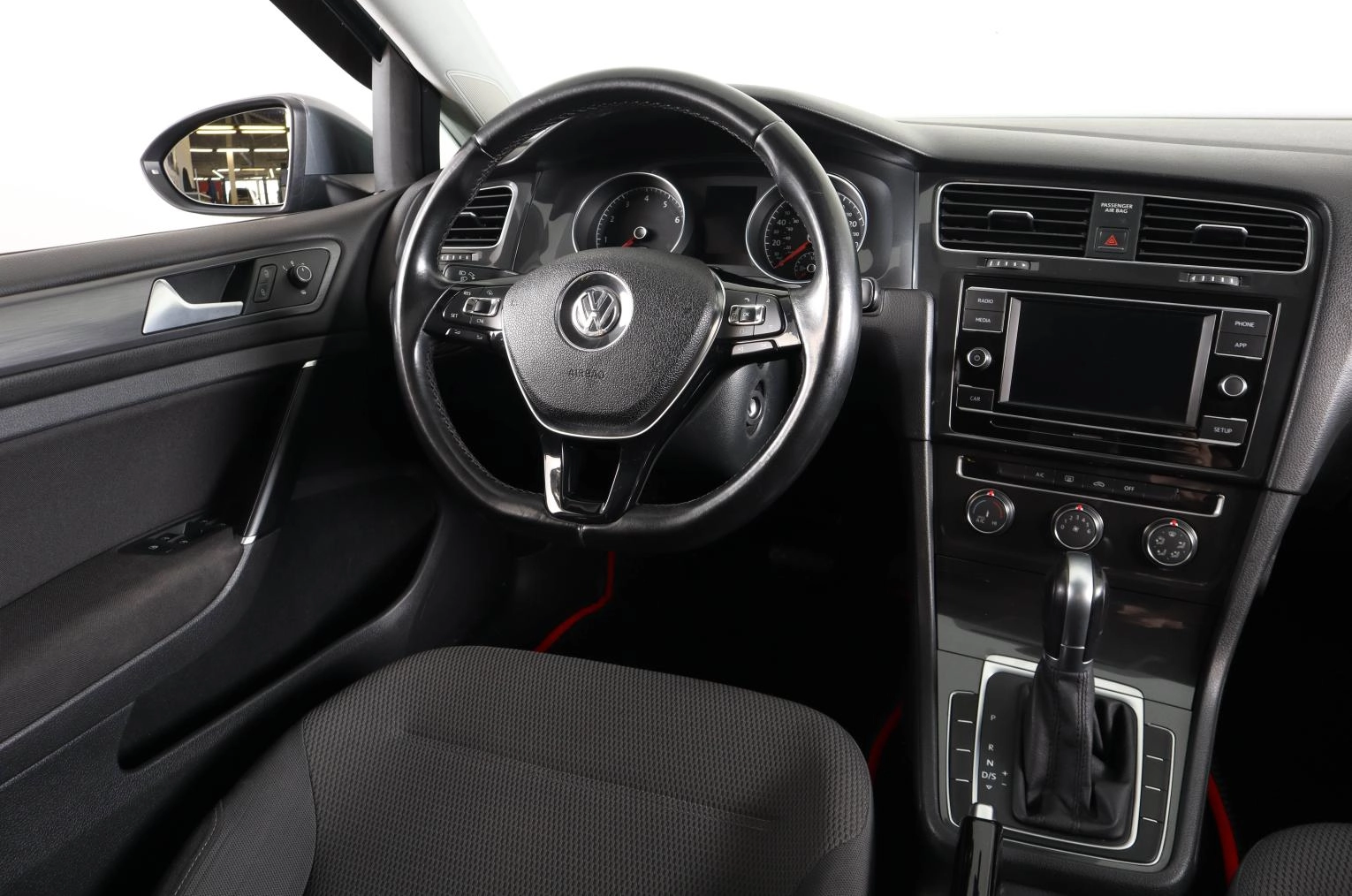 Volkswagen Golf 12 из 22