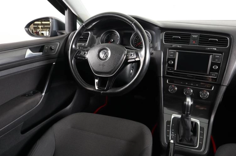 Volkswagen Golf 12 из 22