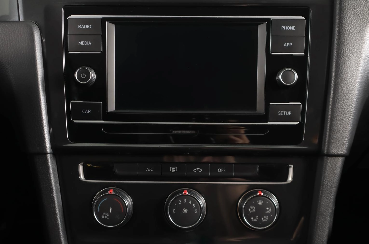 Volkswagen Golf 18 из 22