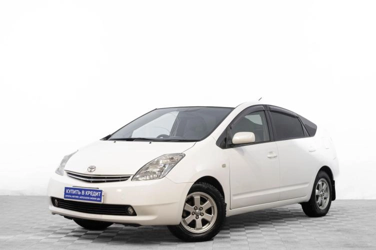Toyota Prius 3 из 6