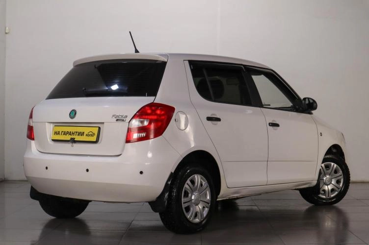 Skoda Fabia 6 из 14